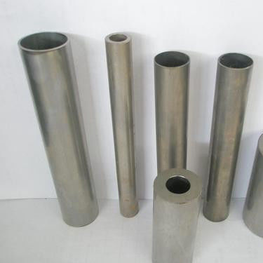 Custom Black Carbon Steel Pipes Welded Cold Rolled Q235b Q345 A106 20 Inch